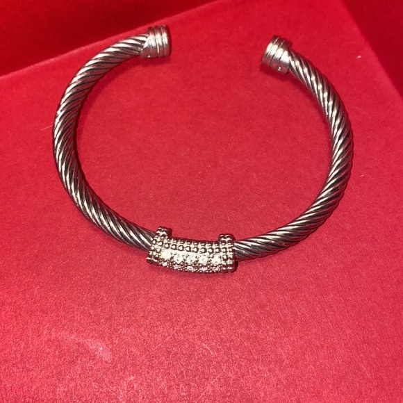 Bracelet - Picture 2 of 2